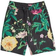 Shortsit & Bermuda-shortsit Gap  802834-000  8 vuotta