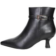 Kengät Marco Tozzi  2-25327-45  36