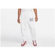 Jogging housut / Ulkoiluvaattee Nike  Air Jordan Sport  EU L