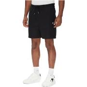 Shortsit & Bermuda-shortsit Calvin Klein Jeans  LV04RC280G  EU S