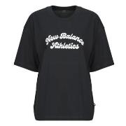 Lyhythihainen t-paita New Balance  LINEAR HERITAGE OVERSIZED T-SHIRT  ...