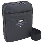 Olkalaukut Aeronautica Militare  542 New City  Yksi Koko