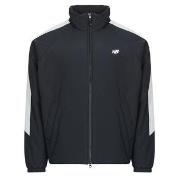 Pusakka New Balance  WINTERIZED WINDBREAKER JACKET  EU S