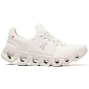 Kengät On  Cloudswift 4  37