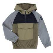 Svetari Ikks  X215053  10 vuotta