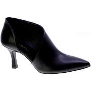 Nilkkurit Nacree  145987  37