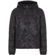 Tuulitakit Emporio Armani  Mountain M Eco  EU XL