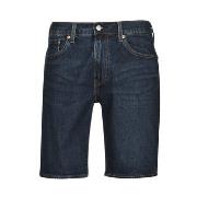 Shortsit & Bermuda-shortsit Levis  405 Standard Short  US 30