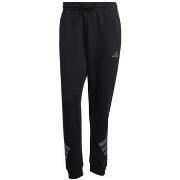 Jogging housut / Ulkoiluvaattee adidas  JX1958000  EU XXL