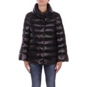 Pusakka Fay  NAW32513260  EU M