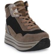 Tennarit IgI&CO  KAY FANGO  38