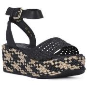 Sandaalit Pikolinos  CARESI  37