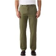 Chino-housut / Porkkanahousut Levis  852260146  US 34 / 32