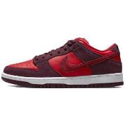 Tennarit Nike  SB Dunk Low Cherry  40