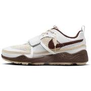 Tennarit Nike  Zoom Field Jaxx Travis Scott Light Chocolate  38