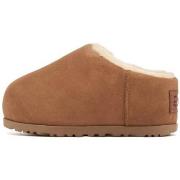 Kengät UGG  Pumped Slide Chestnut  37
