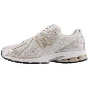 Kengät New Balance  1906R White Rain Cloud Silver Metallic  42