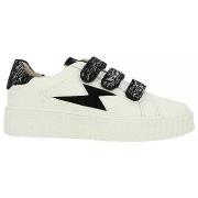 Kengät Vanessa Wu  Baskets  36