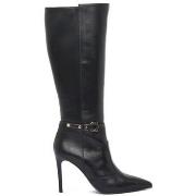 Saappaat NeroGiardini  410828100  39