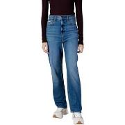 Suorat farkut Calvin Klein Jeans  LV047E907G  IT 38