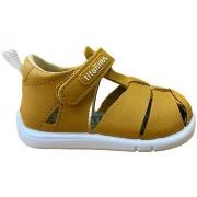 Poikien sandaalit Titanitos  B 500 ERIC Sandalia respetuosa Mostaza  1...