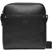 Olkalaukut Calvin Klein Jeans  AOP REPORTER K50K512564  Yksi Koko