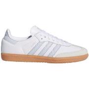 Kengät adidas  IE0877  38