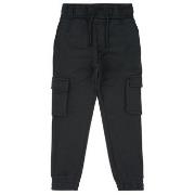 Jogging housut / Ulkoiluvaattee Name it  NKMOLLIE CARGO PANT  7 Jahre