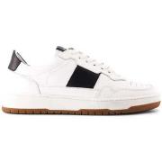 Kengät National Standard  -  40