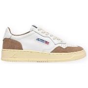 Kengät Autry  Medalist Low Suede M - White/Antelope  40