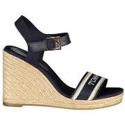 Sandaalit Tommy Hilfiger  fw0fw08046  38