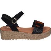 Sandaalit Chika 10  ATHENEA 18  40