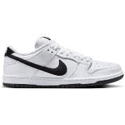 Kengät Nike  SB Dunk Low White Black  38