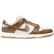 Kengät Nike  Dunk Low LX Ale Brown Ostrich (Women's)  47