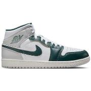 Kengät Nike  Jordan 1 Mid SE Oxidized Green  40