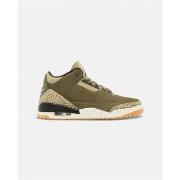 Kengät Nike  Jordan Brand Air Jordan 3 Qs "Medium Olive"  40