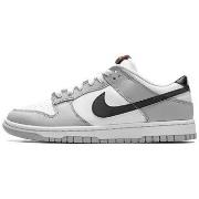 Kengät Nike  Dunk Low Jackpot  39