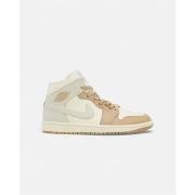 Tennarit Nike  Jordan 1 Mid Tan Toe (Women's)  38