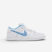 Kengät Nike  SB Dunk Low Pro Nicole Hause  42 1/2