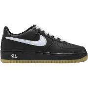 Kengät Nike  Air Force 1 LV8 Black/White/Gum (GS)  36