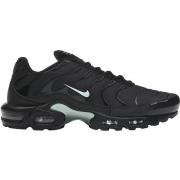 Kengät Nike  Air Max Plus Black Mint Green  41