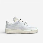 Kengät Nike  Air Force 1 Low Premium  40