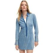 Lyhyt mekko Desigual  VEST_LONAN 26SWVD03  EU S