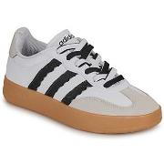 Kengät adidas  BARREDA  36