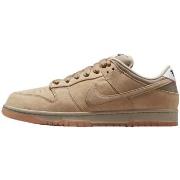 Kengät Nike  SB Dunk Low Pro B Parachute Beige  46