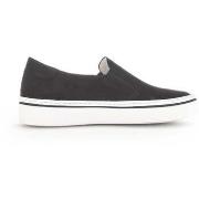 Tennarit Gabor  23.265.17  36