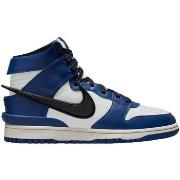Tennarit Nike  Dunk High  36