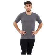 Lyhythihainen t-paita adidas  T-shirt  Xperior Merino 200  EU XL