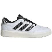 Kengät adidas  Baskets  Courtblock  39 1/3
