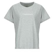 Lyhythihainen t-paita Calvin Klein Jeans  RELAXED TEE  EU S